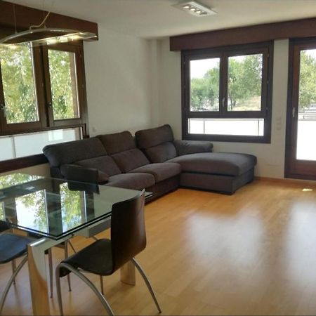 Habitacion Con Piscina Y Sauna Sant Cugat del Vallès Eksteriør billede