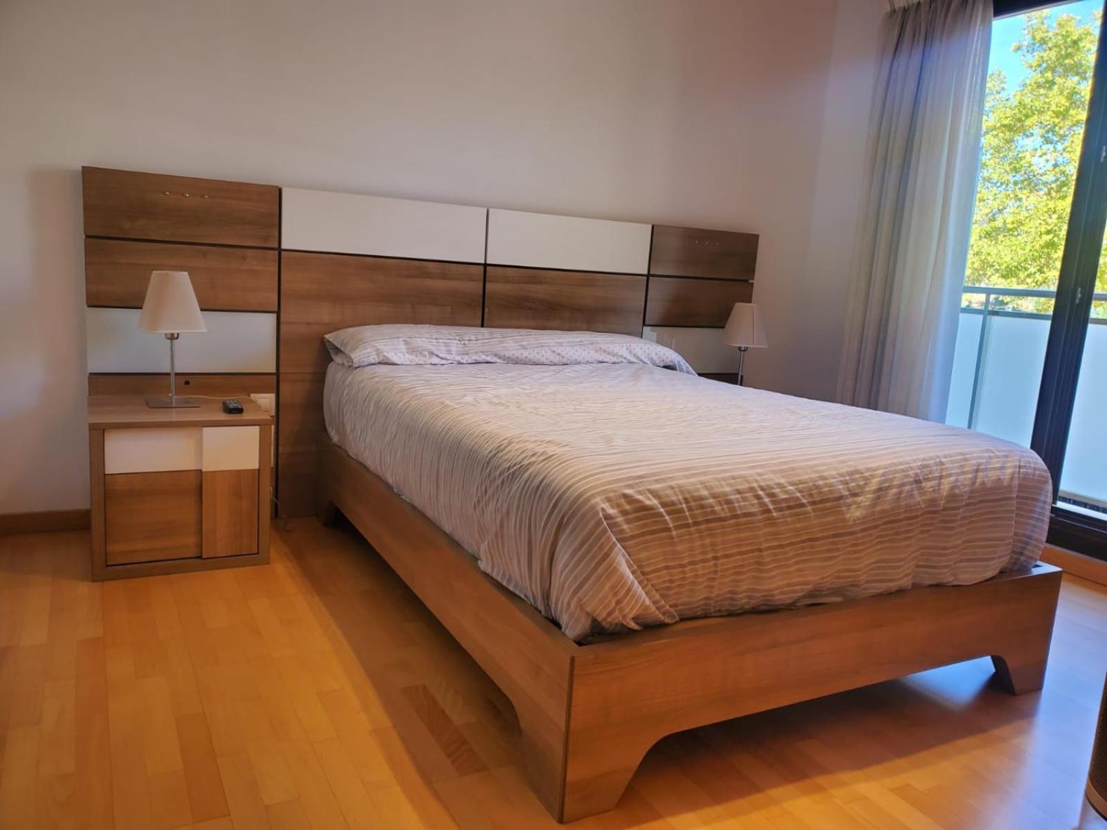 Habitacion Con Piscina Y Sauna Sant Cugat del Vallès Eksteriør billede